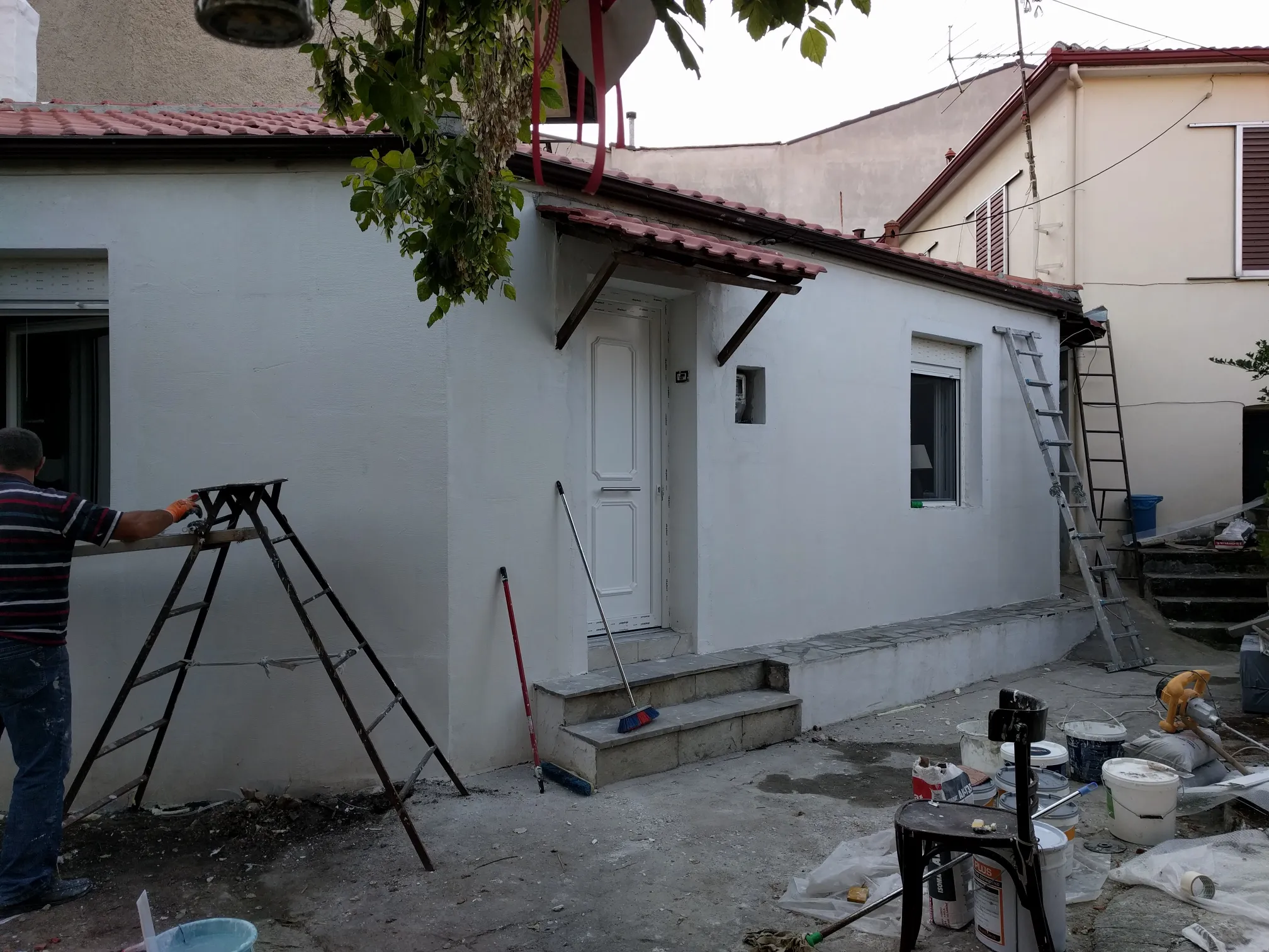 Image 1